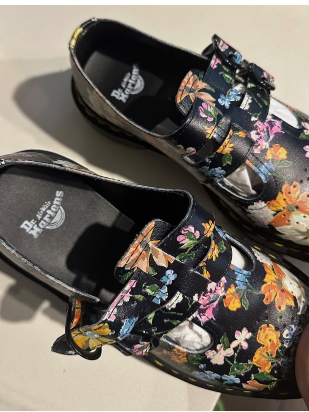 Dr Martens Darcy Black Leather Floral Backhand Double Buckle Mary Janes Size 7